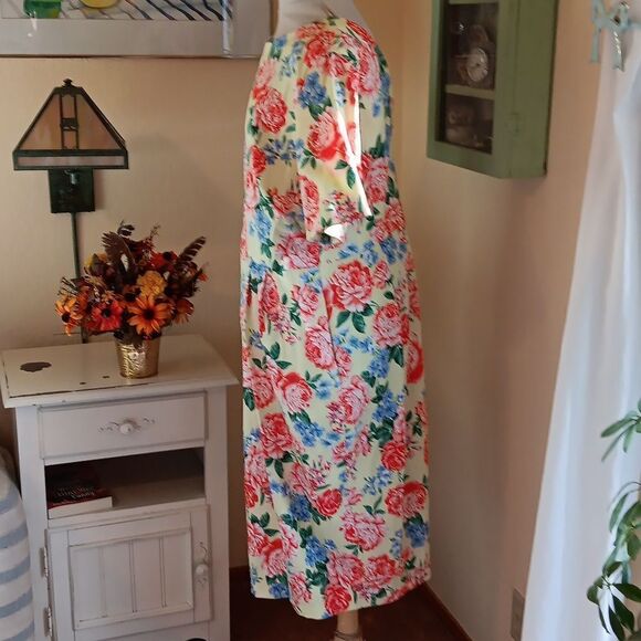 ASOS Curve Floral Pique Sheath Dress - Picture 4 of 14